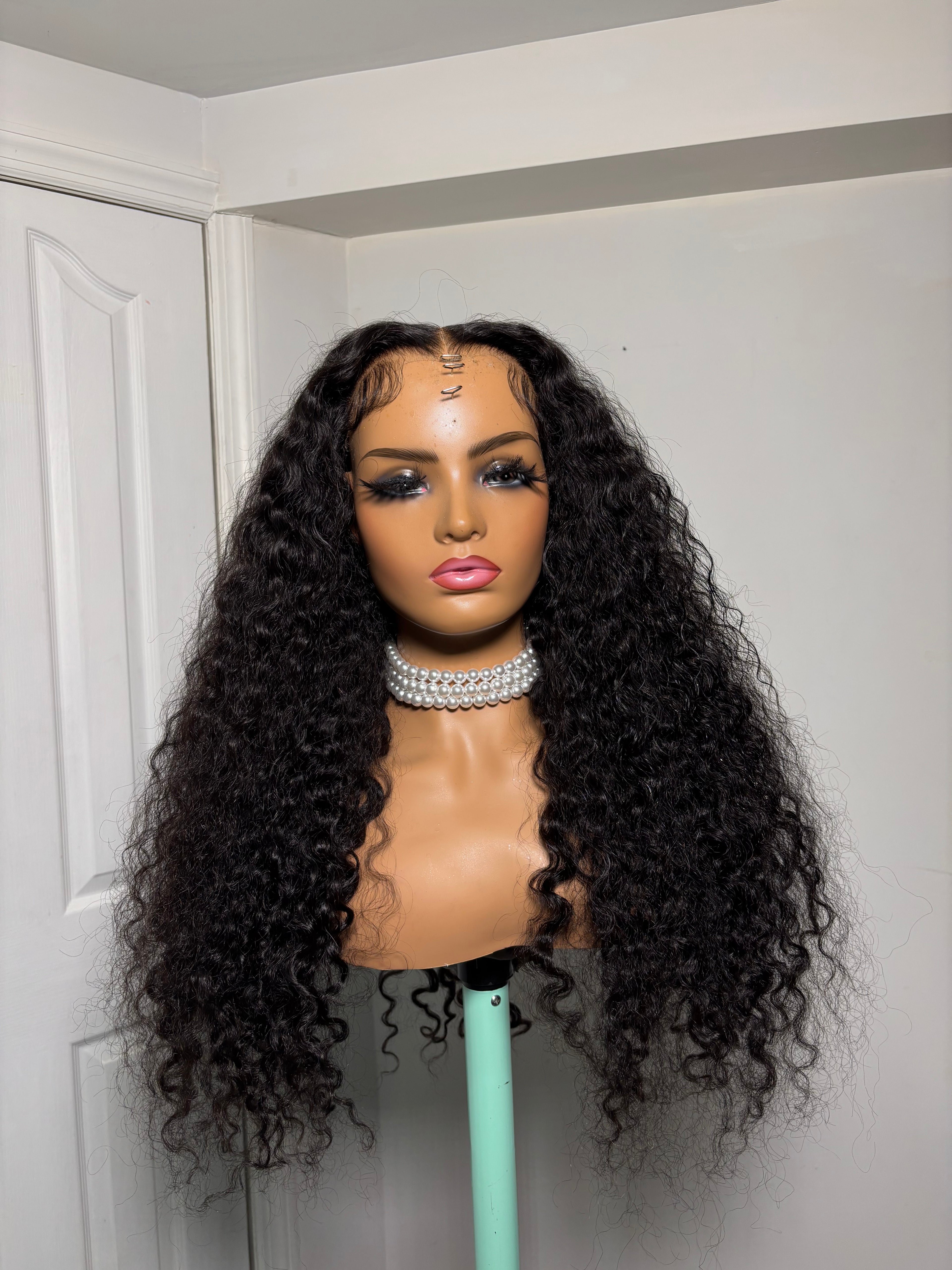 #14 Curly closure wig