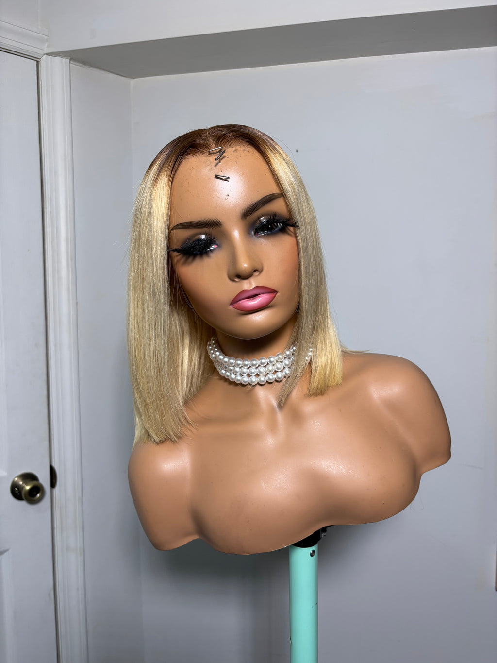 #9 Blonde bob closure wig