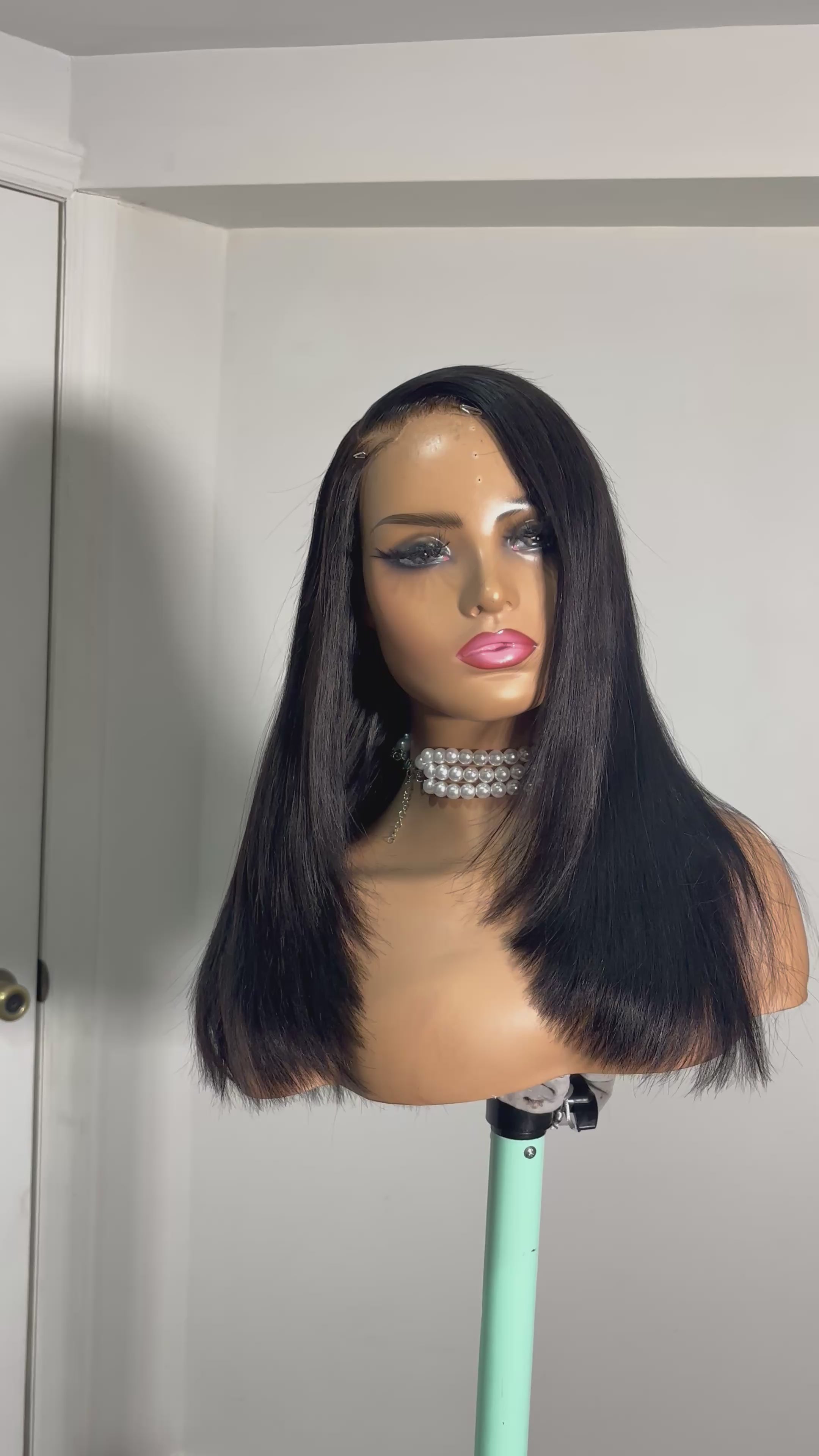 #22 Side part layerd closure wig