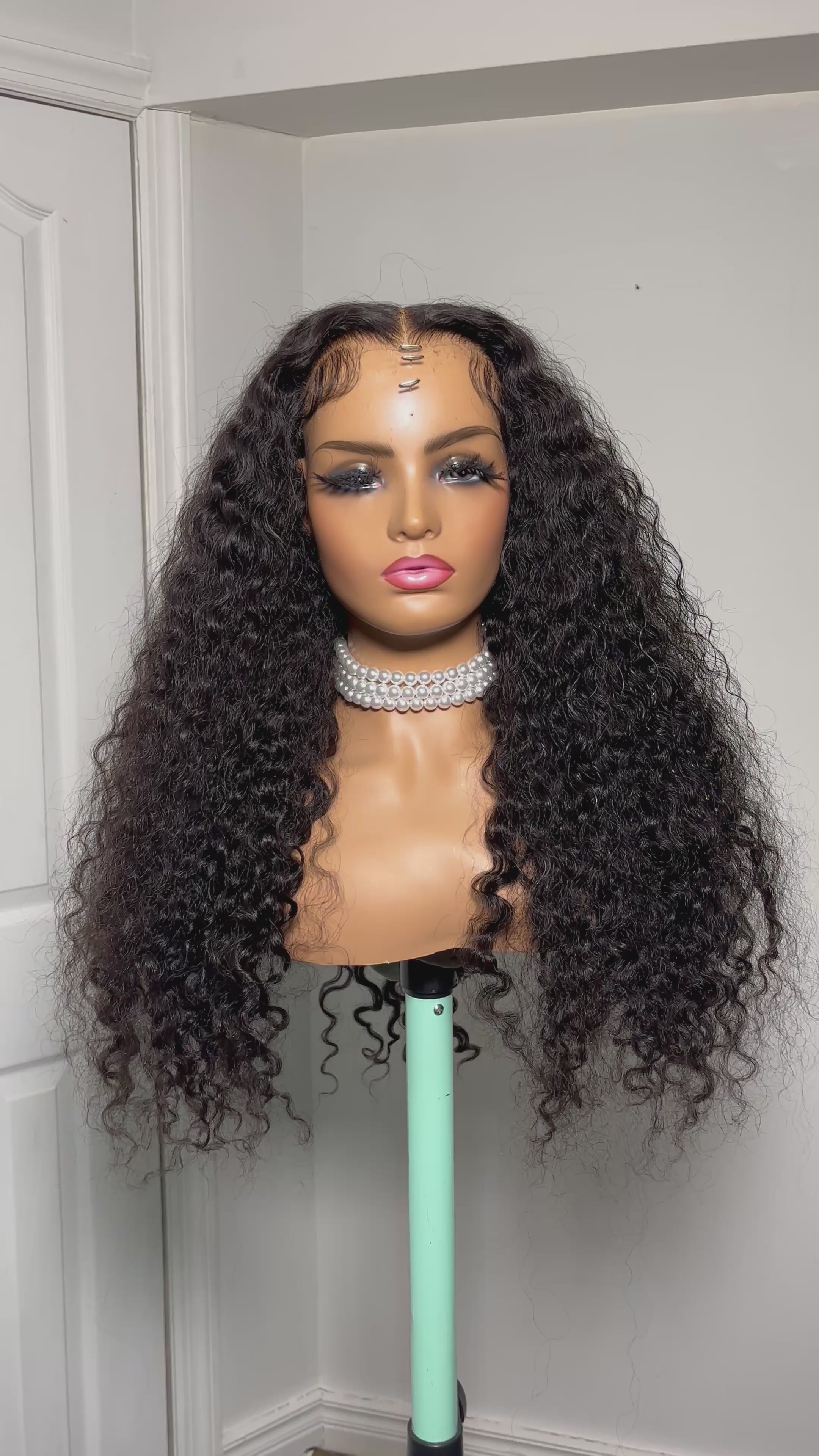 #14 Curly closure wig